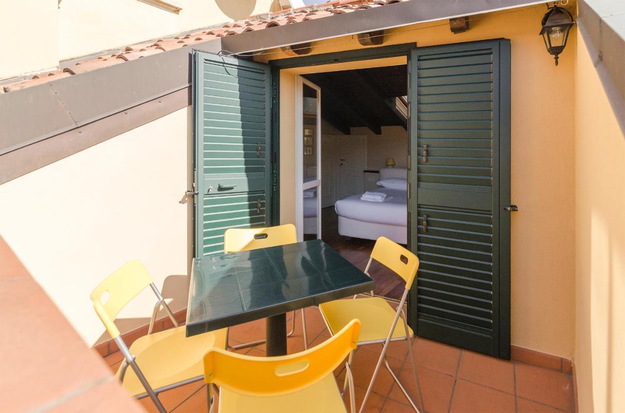 Flat 13: Elegante E Luminoso Con Terrazzo Privato Lägenhet Bologna Exteriör bild